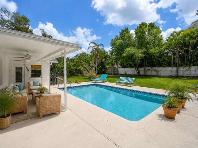 5927 DRIFTWOOD AVENUE, Sarasota, FL 34231
