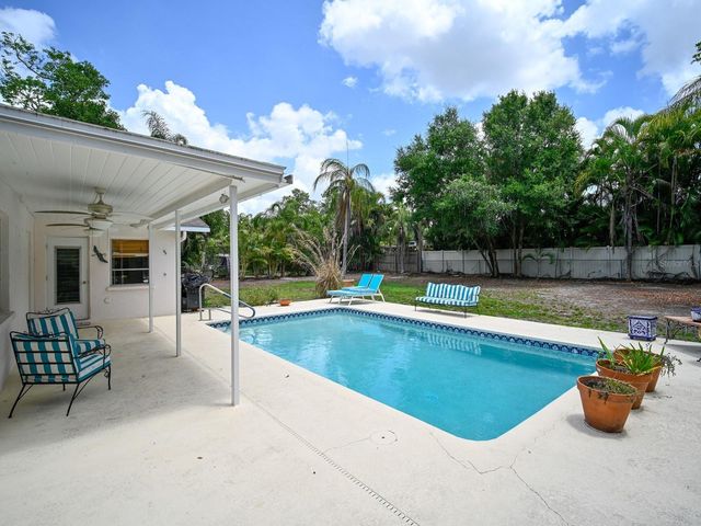 5927 DRIFTWOOD AVENUE, Sarasota, FL 34231