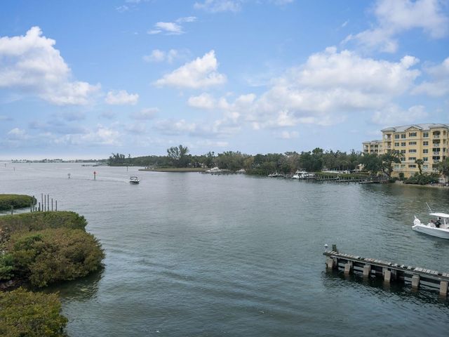 5927 DRIFTWOOD AVENUE, Sarasota, FL 34231