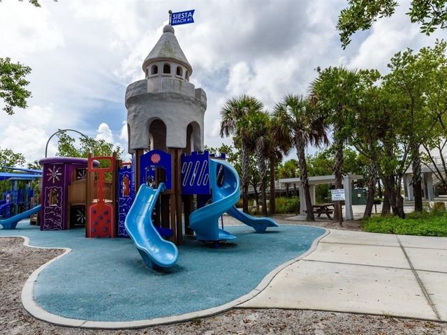 5927 DRIFTWOOD AVENUE, Sarasota, FL 34231
