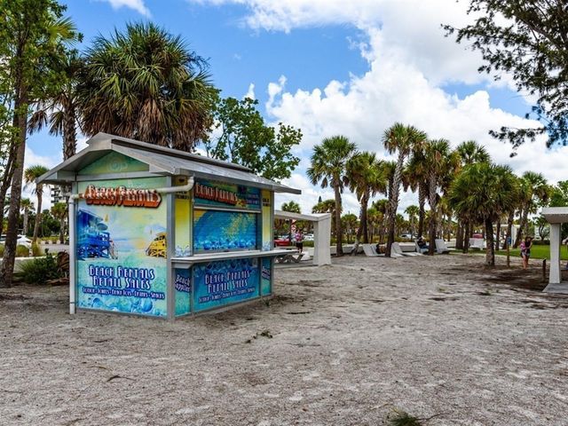5927 DRIFTWOOD AVENUE, Sarasota, FL 34231