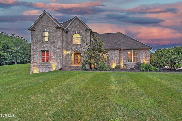 136 Canterbury Place, Bristol, TN 37620