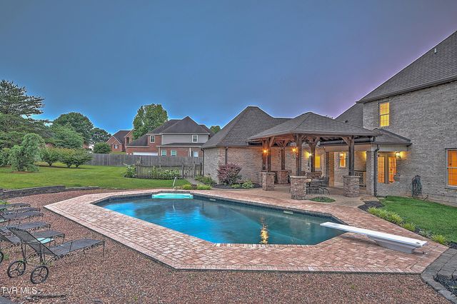 136 Canterbury Place, Bristol, TN 37620