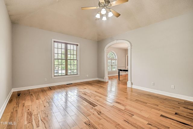 136 Canterbury Place, Bristol, TN 37620