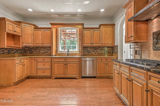 136 Canterbury Place, Bristol, TN 37620