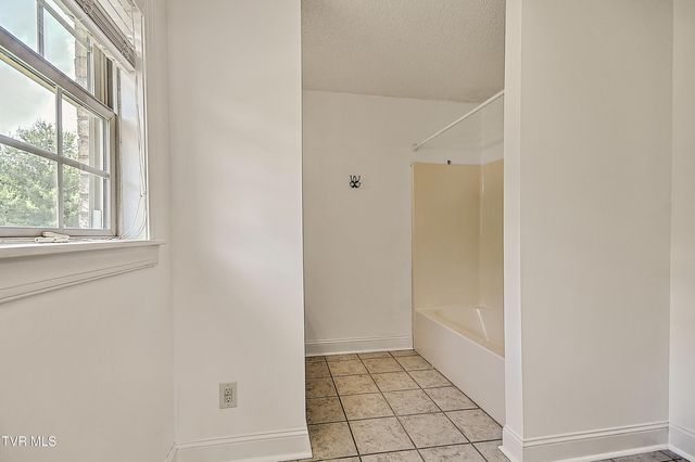 136 Canterbury Place, Bristol, TN 37620