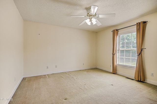 136 Canterbury Place, Bristol, TN 37620