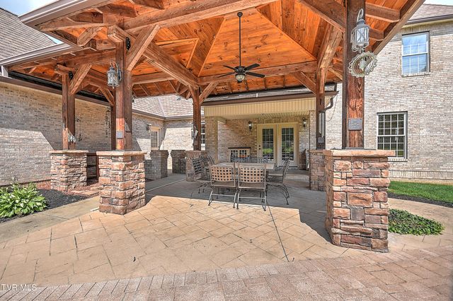 136 Canterbury Place, Bristol, TN 37620