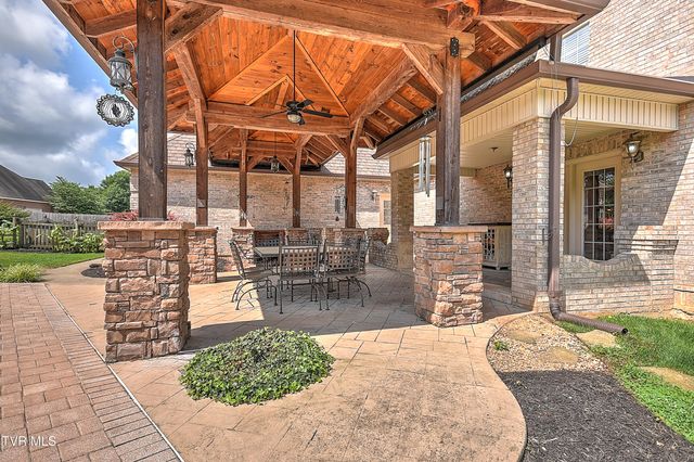 136 Canterbury Place, Bristol, TN 37620