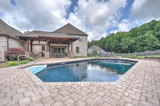 136 Canterbury Place, Bristol, TN 37620