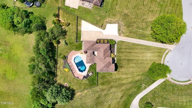 136 Canterbury Place, Bristol, TN 37620