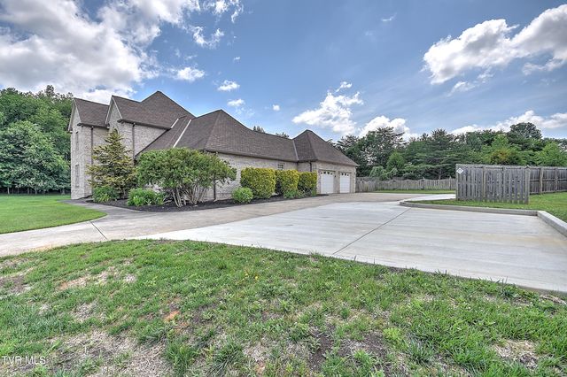136 Canterbury Place, Bristol, TN 37620