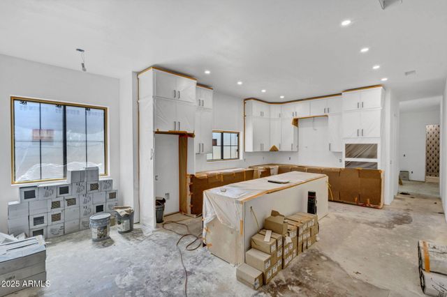 1426 W ROYAL PALM Road, Phoenix, AZ 85021