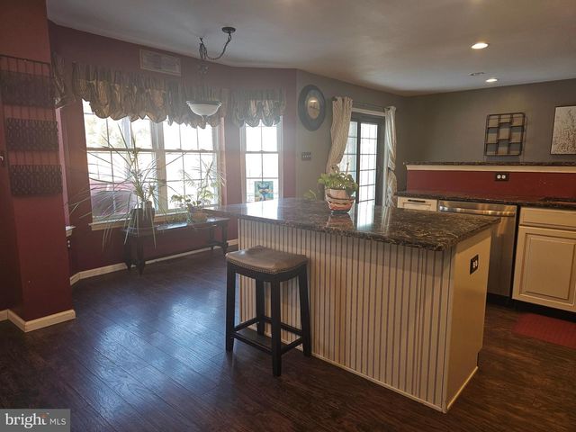 2026 VALLEY VIEW DR, Quakertown, PA 18951