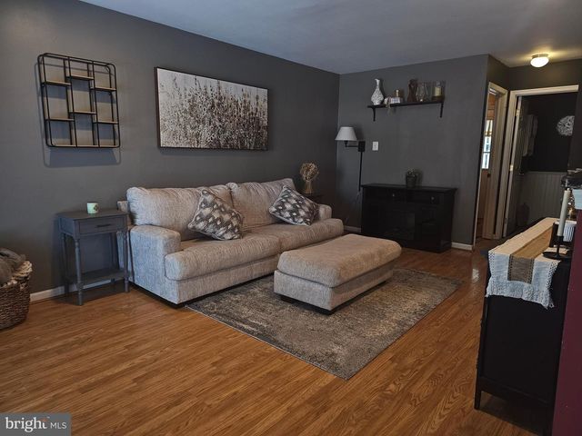 2026 VALLEY VIEW DR, Quakertown, PA 18951