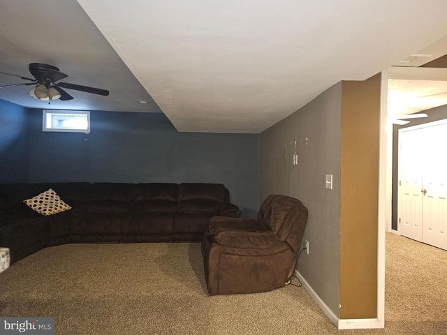 2026 VALLEY VIEW DR, Quakertown, PA 18951