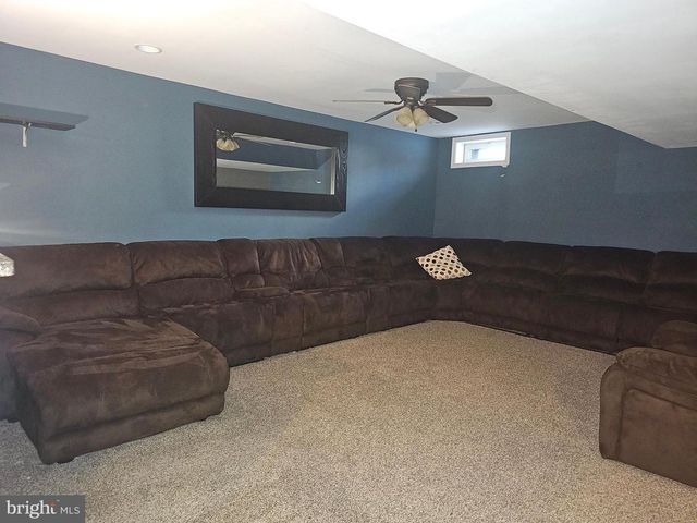 2026 VALLEY VIEW DR, Quakertown, PA 18951