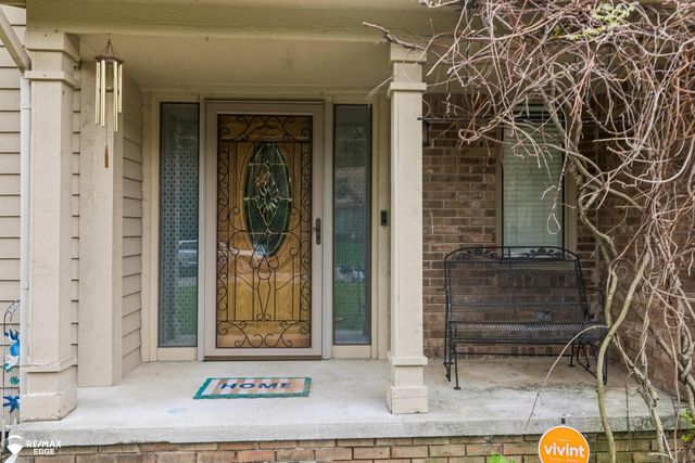 32511 Norfolk Street, Livonia, MI 48152