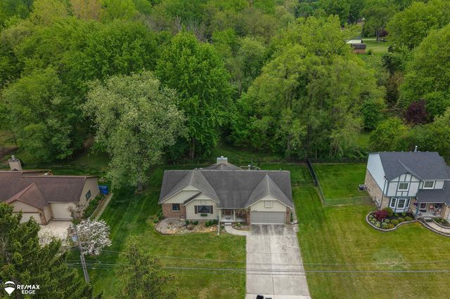 32511 Norfolk Street, Livonia, MI 48152