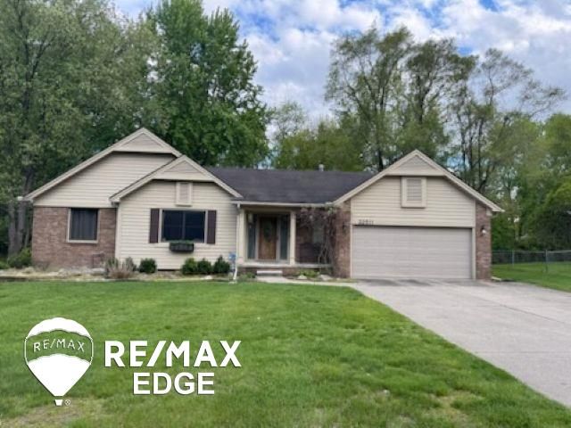 32511 Norfolk Street, Livonia, MI 48152