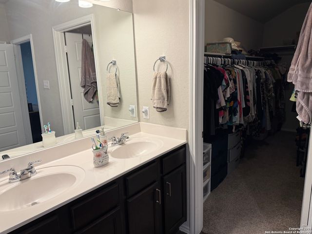 6874 Comanche Cougar, San Antonio, TX 78233