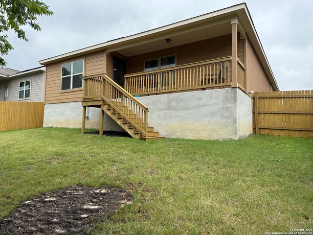 6874 Comanche Cougar, San Antonio, TX 78233