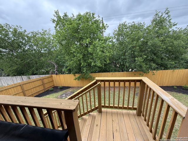 6874 Comanche Cougar, San Antonio, TX 78233