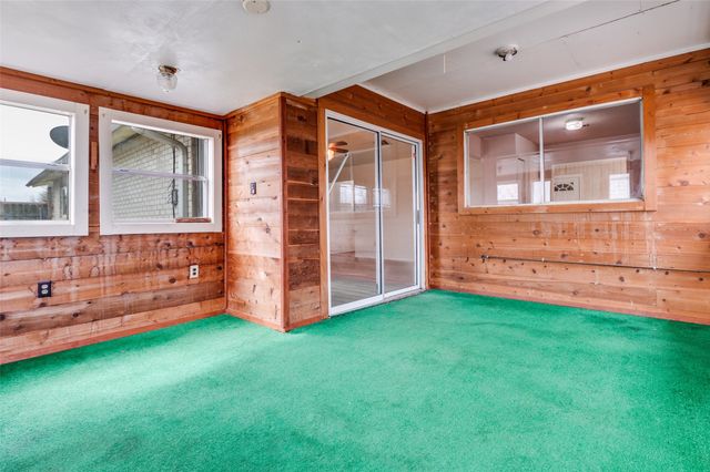 2805 Barrington Place, Arlington, TX 76014