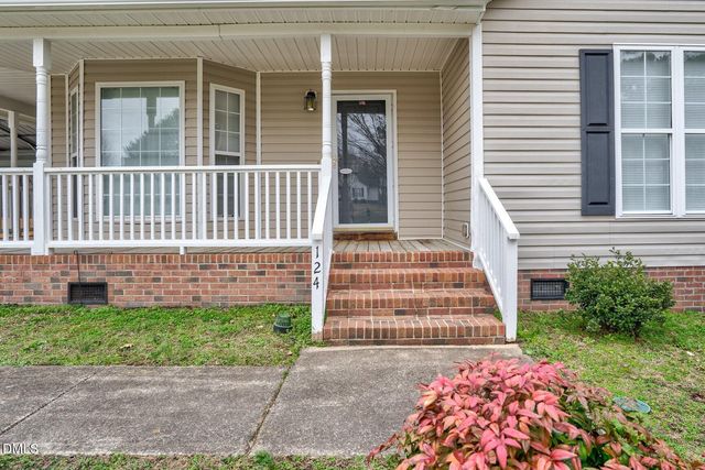 124 Watson Circle, Clayton, NC 27527