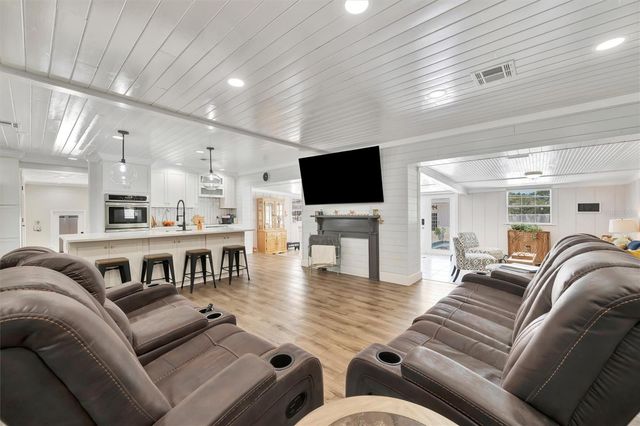 812 59TH STREET NW, Bradenton, FL 34209