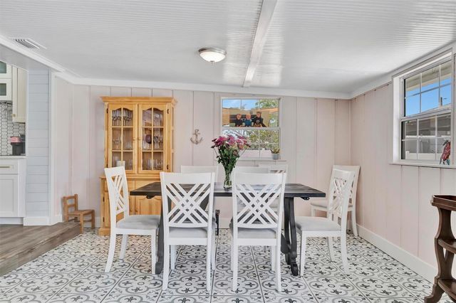 812 59TH STREET NW, Bradenton, FL 34209