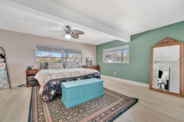 812 59TH STREET NW, Bradenton, FL 34209