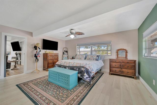 812 59TH STREET NW, Bradenton, FL 34209