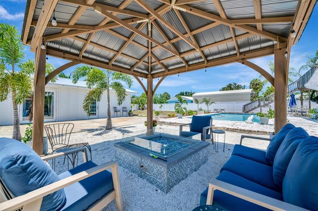 812 59TH STREET NW, Bradenton, FL 34209