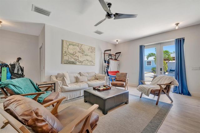 812 59TH STREET NW, Bradenton, FL 34209