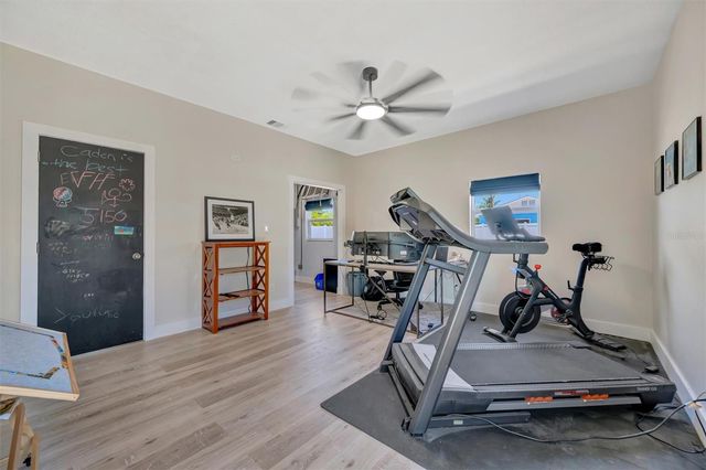 812 59TH STREET NW, Bradenton, FL 34209