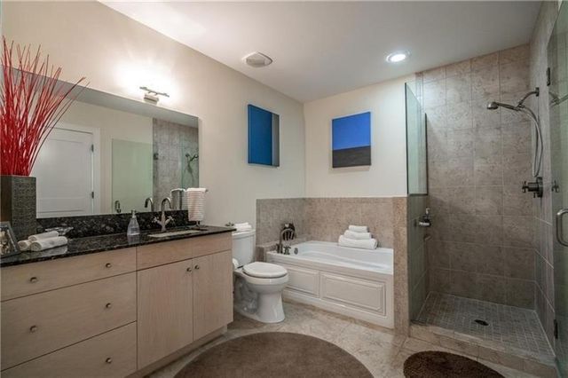 905 Juniper Street NE 401, Atlanta, GA 30309