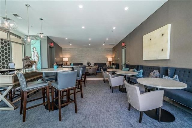 905 Juniper Street NE 401, Atlanta, GA 30309