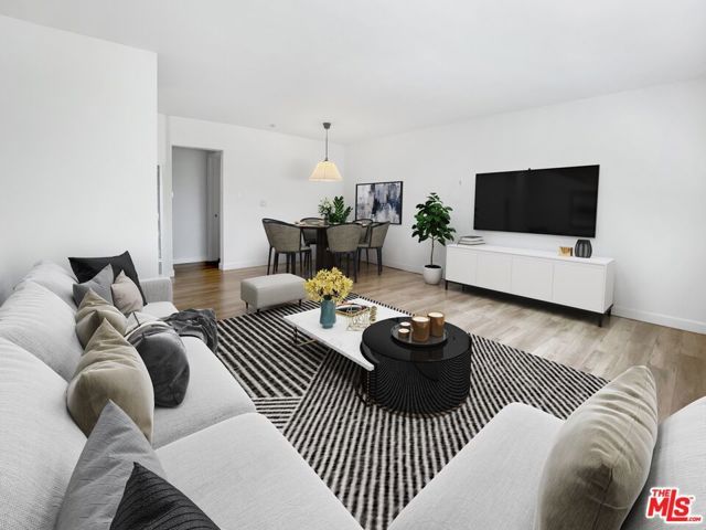 1446 S COCHRAN Avenue 3, Los Angeles, CA 90019