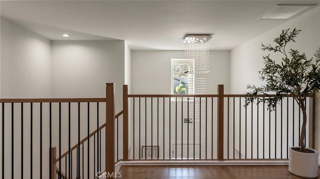 29340 Via Milagro, Valencia, CA 91354