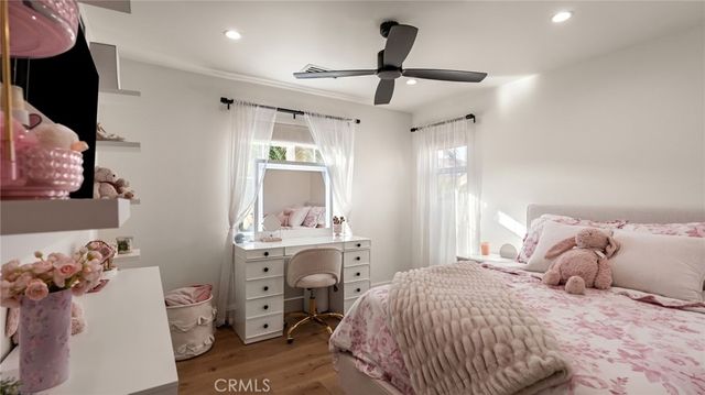 29340 Via Milagro, Valencia, CA 91354