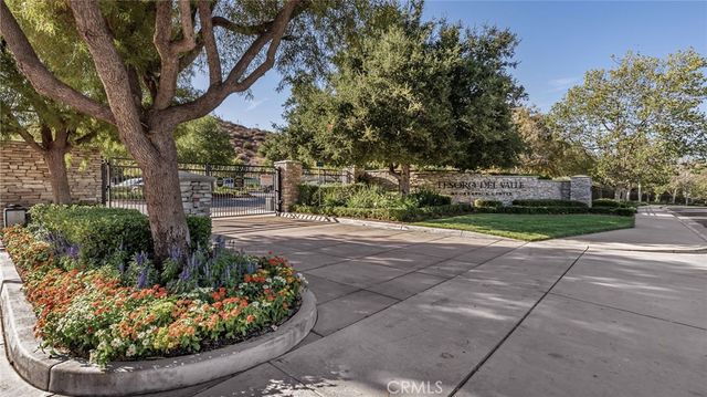 29340 Via Milagro, Valencia, CA 91354