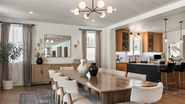 29340 Via Milagro, Valencia, CA 91354