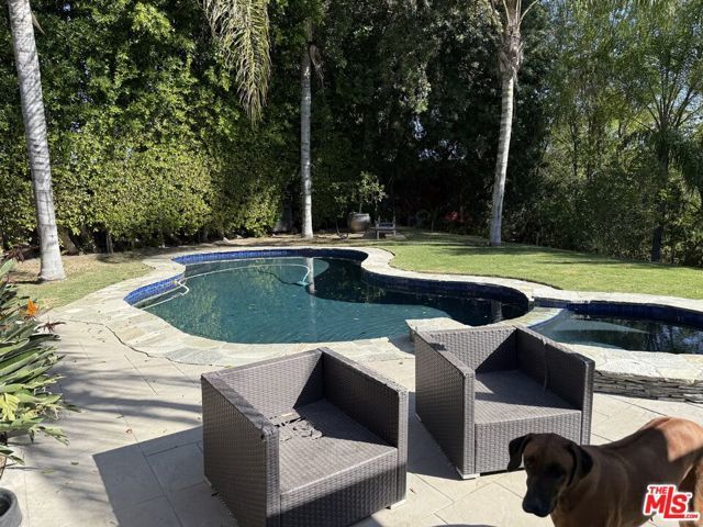 4840 Adele Court, Woodland Hills (los Angeles), CA 91364