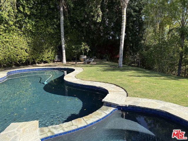 4840 Adele Court, Woodland Hills (los Angeles), CA 91364