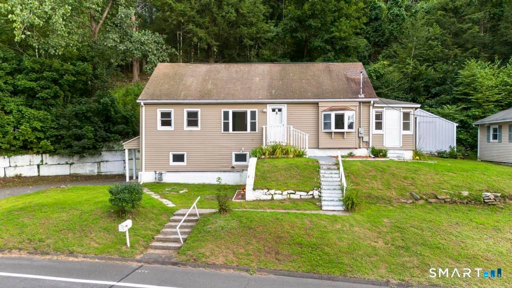 99 Pine Hill Road, Thomaston, CT 06787