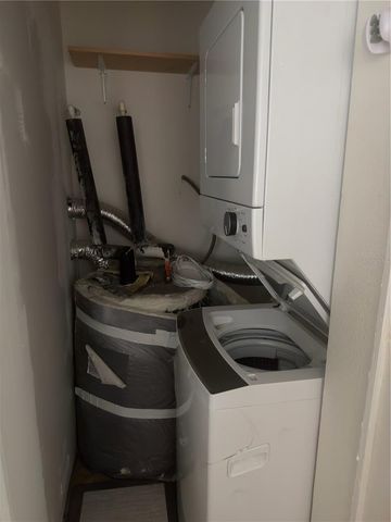 2417 W GRAY STREET, Tampa, FL 33609