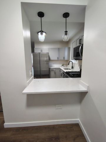 1623 S 58th Court, Cicero, IL 60804