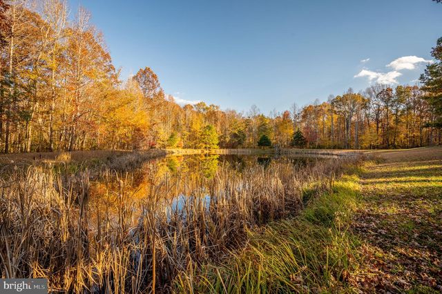 10325 MILL POND RD, Spotsylvania, VA 22551