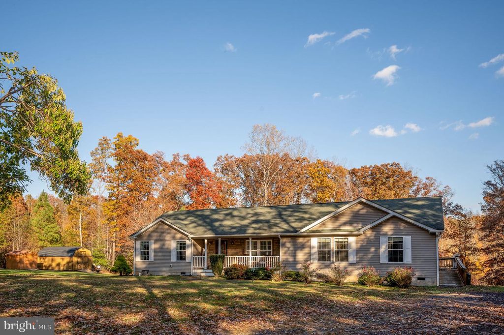 10325 MILL POND RD, Spotsylvania, VA 22551